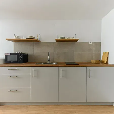 Lejlighed Elegant Downtown In Kiraly Street With Ac Budapest
